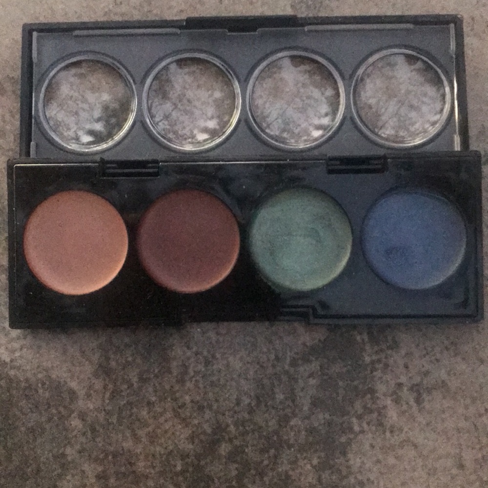 DONATED Gorgeous Rimmel LONDON & Revlon Eyes - Picture 6 of 6